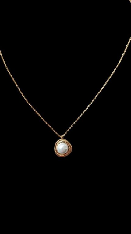 Elegante Silberkette mit Perle in Goldoptik